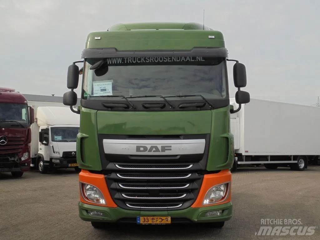 DAF XF 440 + Euro 6 وحدات الجر