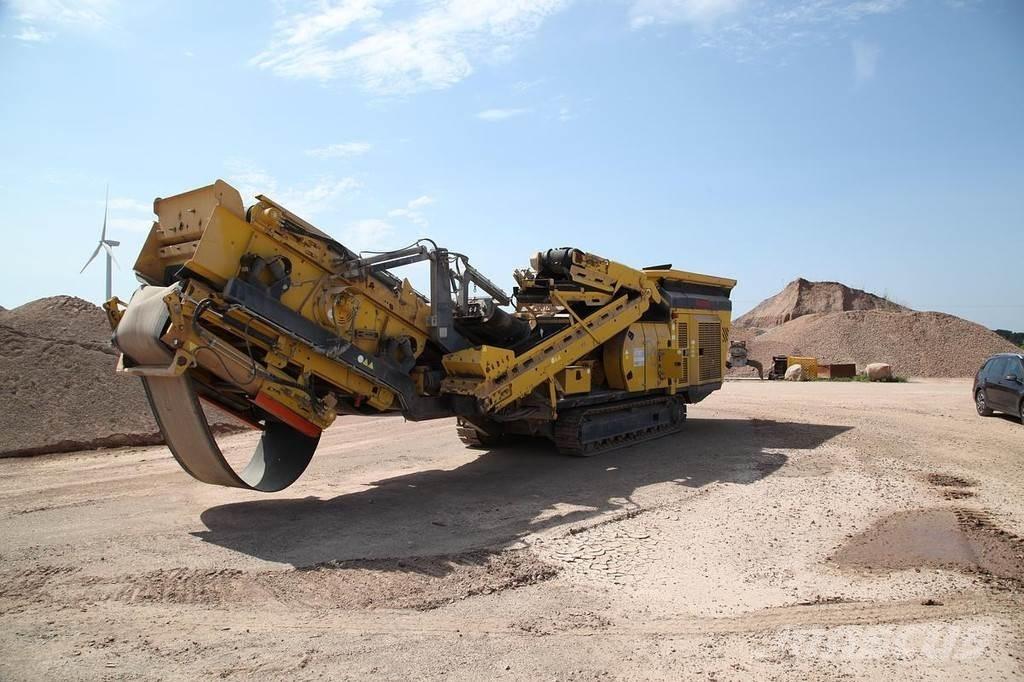 Keestrack R3 جراشات