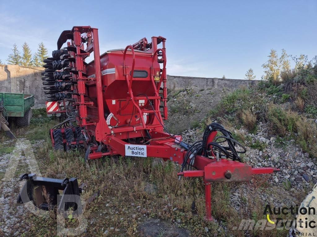 Horsch Pronto 6 DC مثاقيب مدمجة