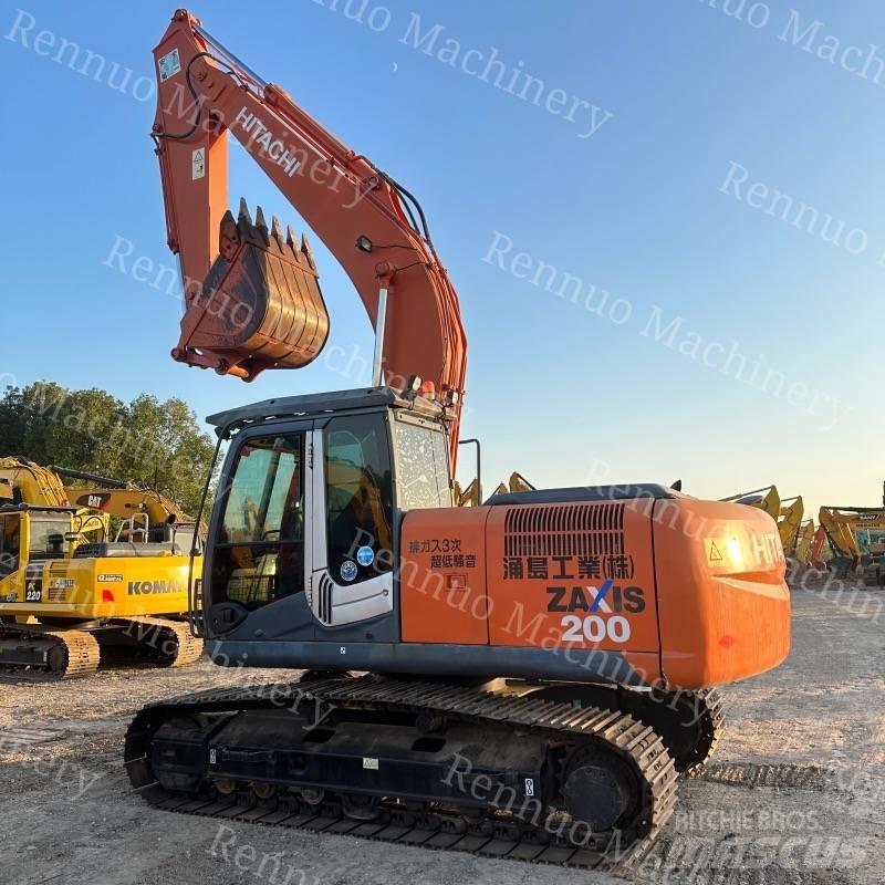 Hitachi ZX 200-3 حفارات زحافة