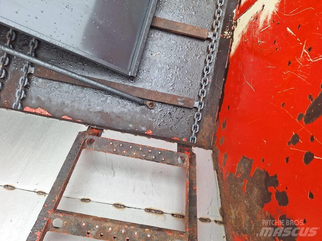 Metal-Fach N272/2 معدات توزيع السماد العضوي