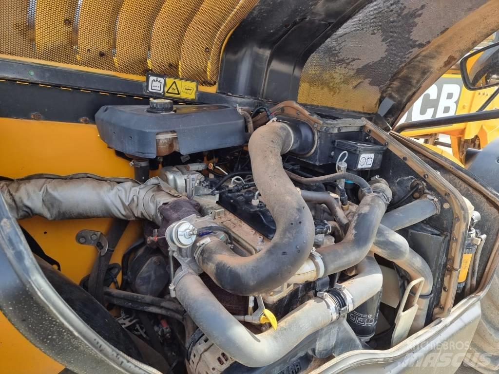 JCB 540-140 Hi Viz مناولات متداخلة