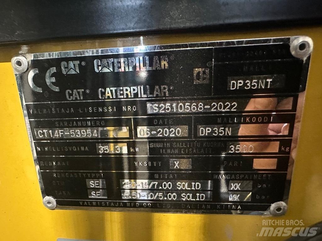 CAT DP35NT شاحنات الديزل