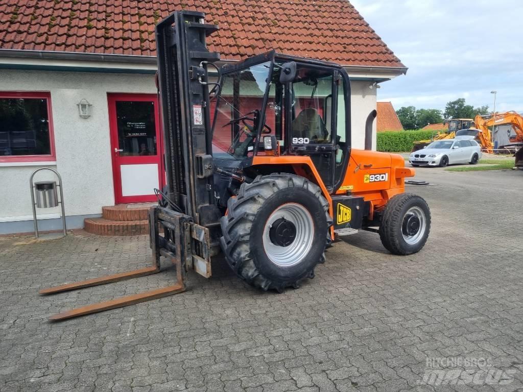 JCB 930-4 شاحنات الطرق الوعرة