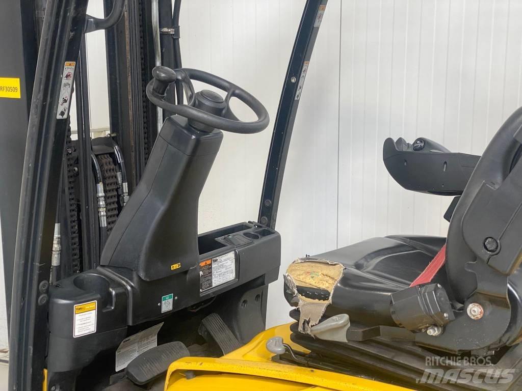 Yale ERP20VT LWB شاحنات ذات رافعات شوكية تعمل بالكهرباء
