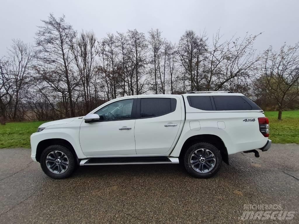 Mitsubishi L200 شاحنات خفيفة/مفصلية الجوانب