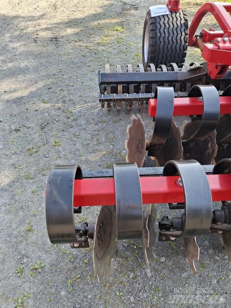Tempo KBT 350 زحافات ساحقة