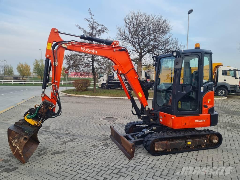 Kubota KX 037-4 حفارات صغيرة أقل من 7 طن (حفارات صغيرة)