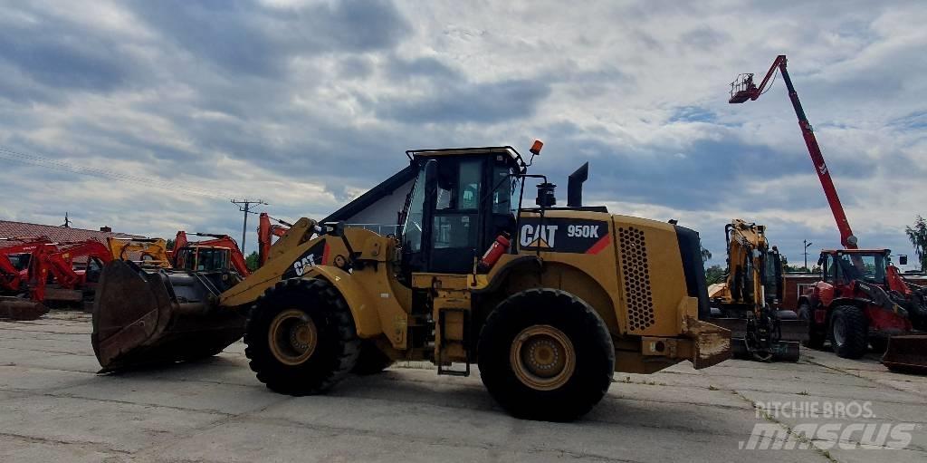 CAT 950 K لوادر بعجل