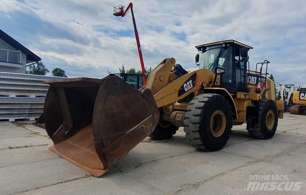 CAT 950 K لوادر بعجل