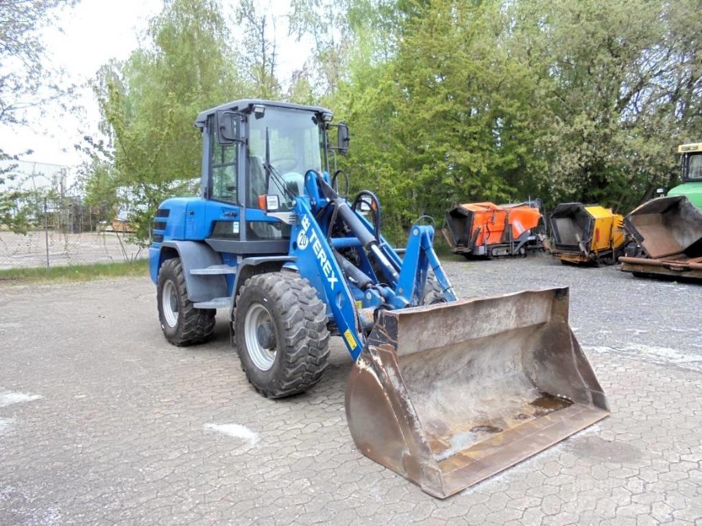 Terex Schaeff TL 100 لوادر بعجل