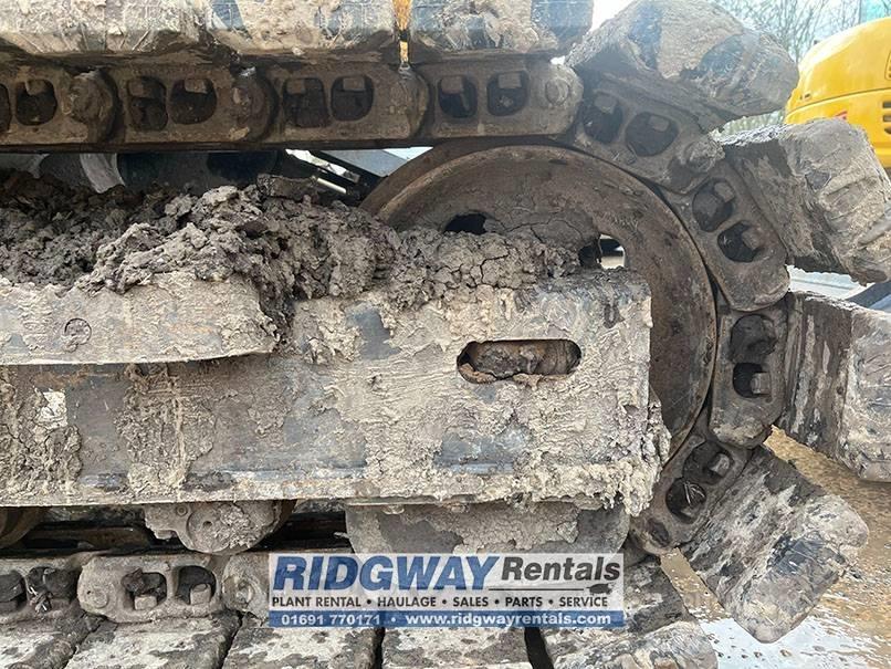 Komatsu PC 80 MR-5 حفارات وسط 7 طن - 12 طن
