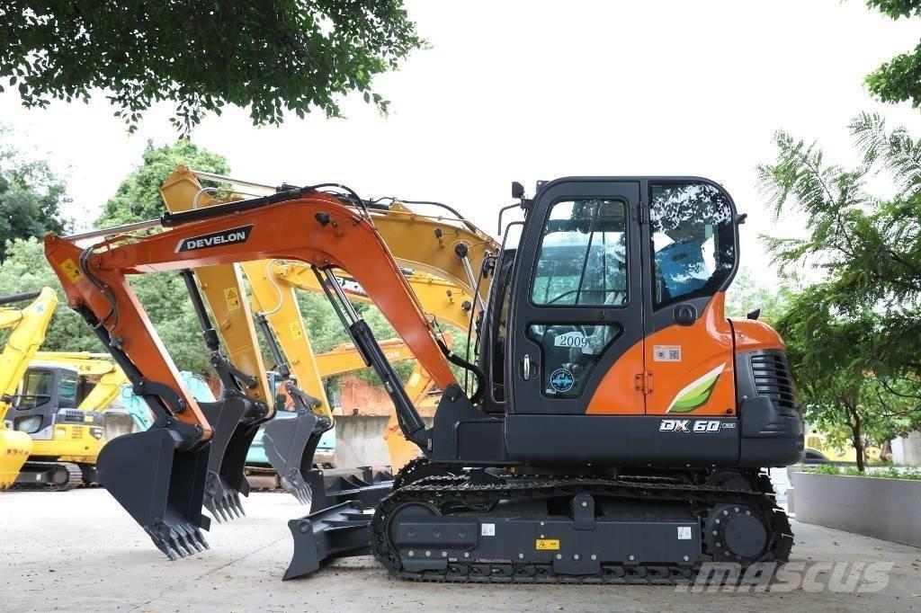 Doosan DX 60-10 حفارات صغيرة أقل من 7 طن (حفارات صغيرة)