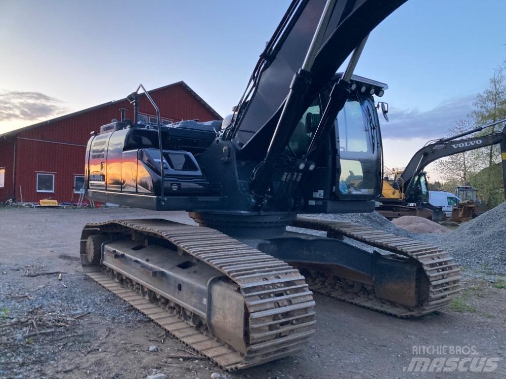 Kobelco SK 300 LC حفارات زحافة