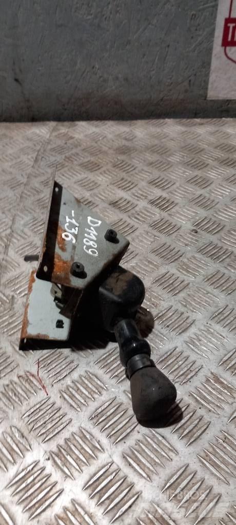 DAF XF 95   9617230360 كابينة والداخلية