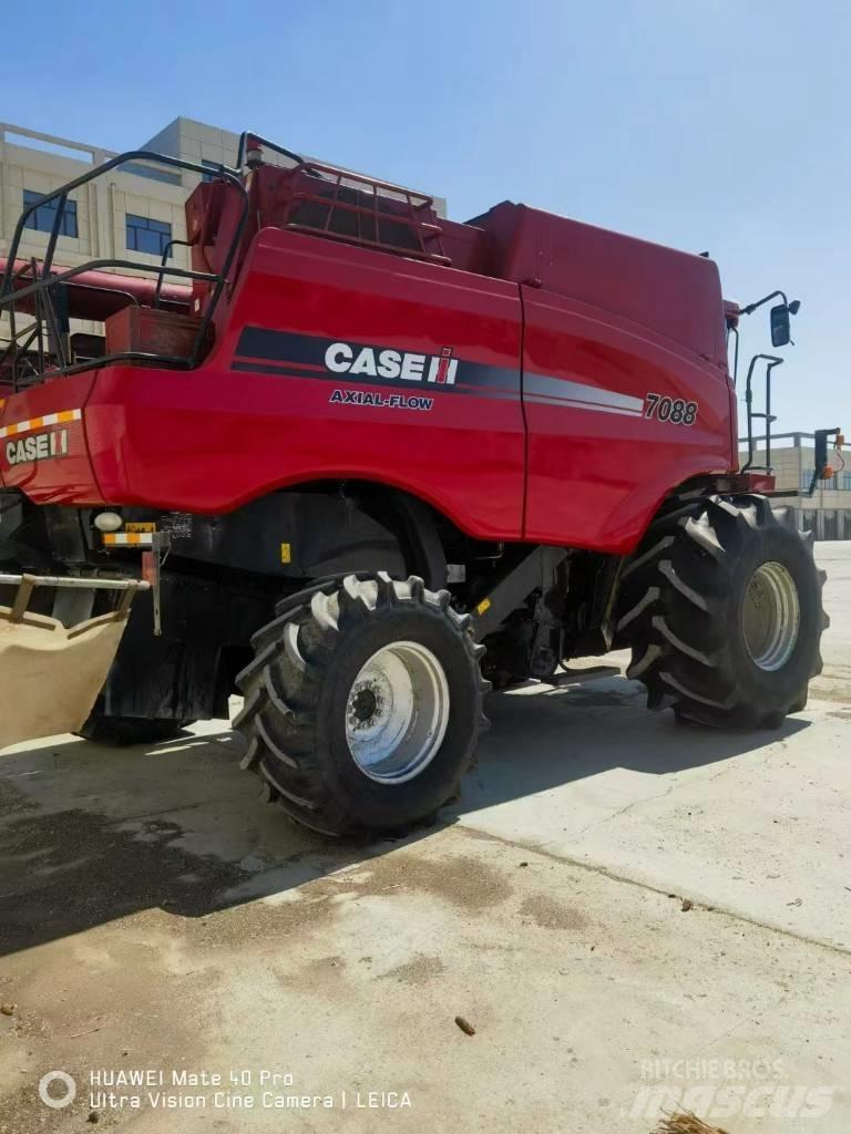 Case IH 7088 حصادات