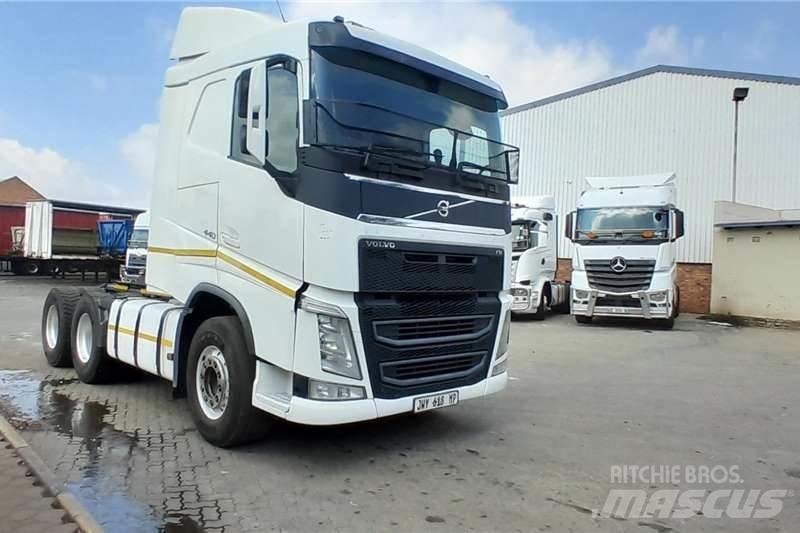 Volvo FH 440 شاحنات أخرى