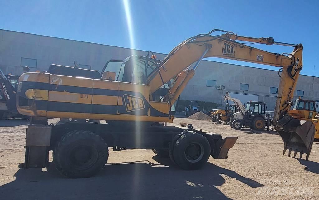 JCB JS 200 W حفارات بعجل