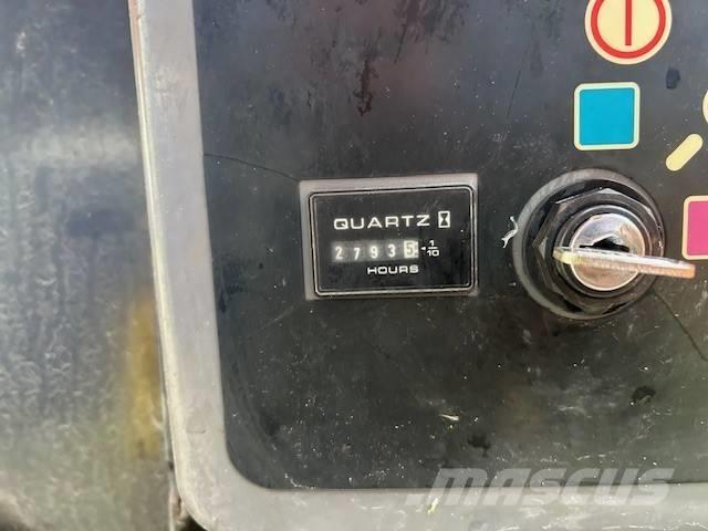 JLG 660 SJ رافعات سلة تلسكوبية