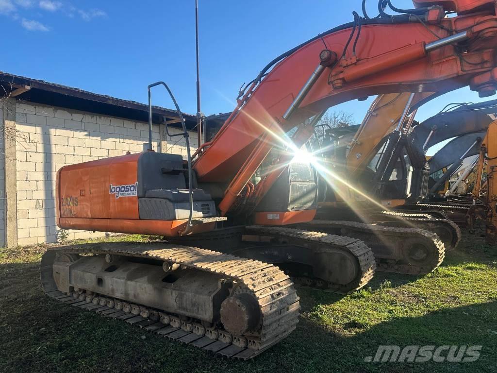Hitachi Zaxis 210LC3 المسارات والسلاسل والهيكل السفلي