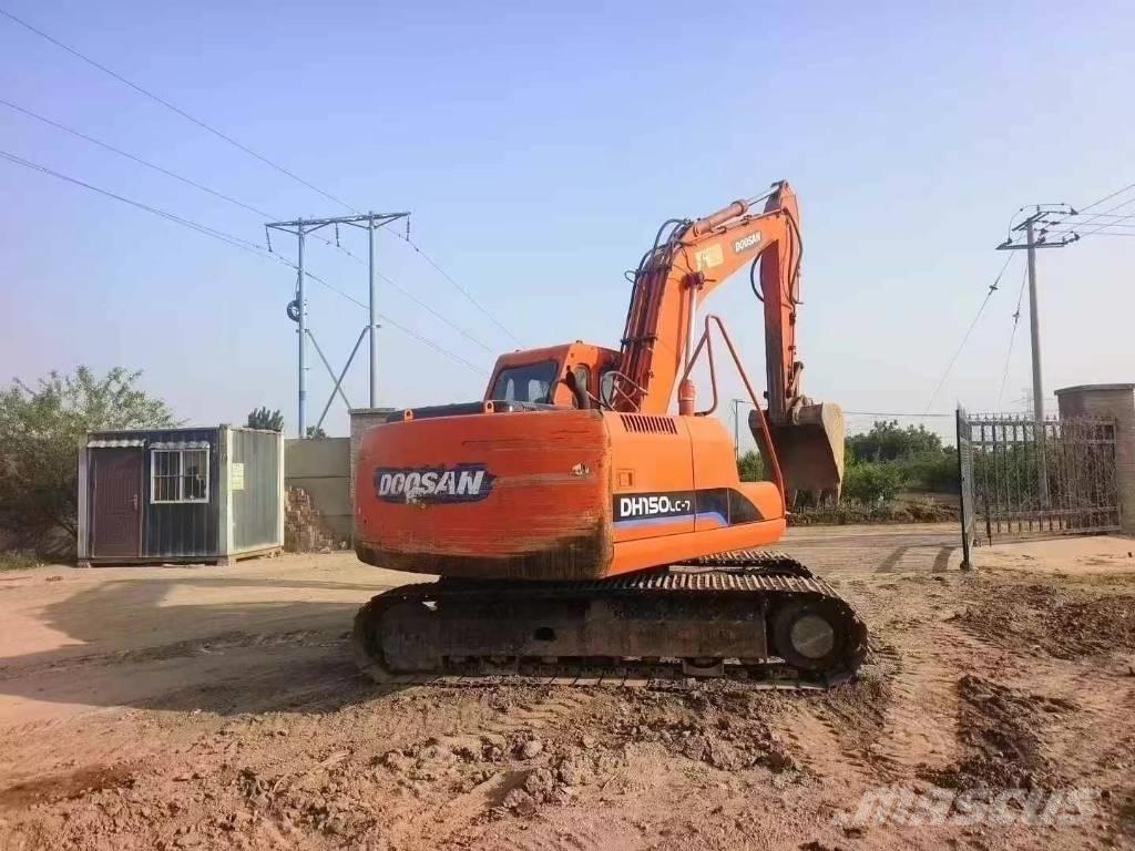 Doosan DH 150 LC-7 حفارات زحافة