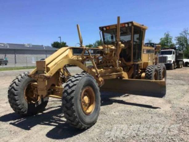CAT 140 H معدات تمهيد الطرق
