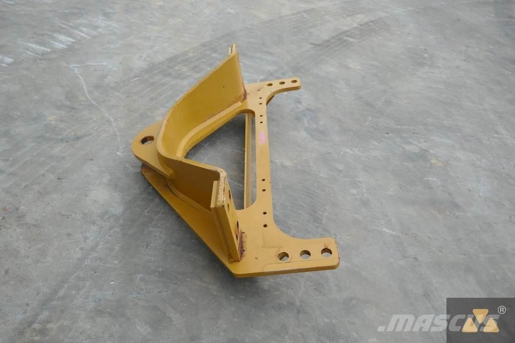 CAT 140M3 Drawbar مكونات أخرى