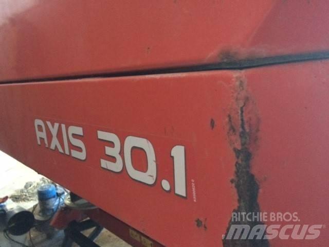 Kuhn Axis 30.1D معدات فرد المواد المعدنية
