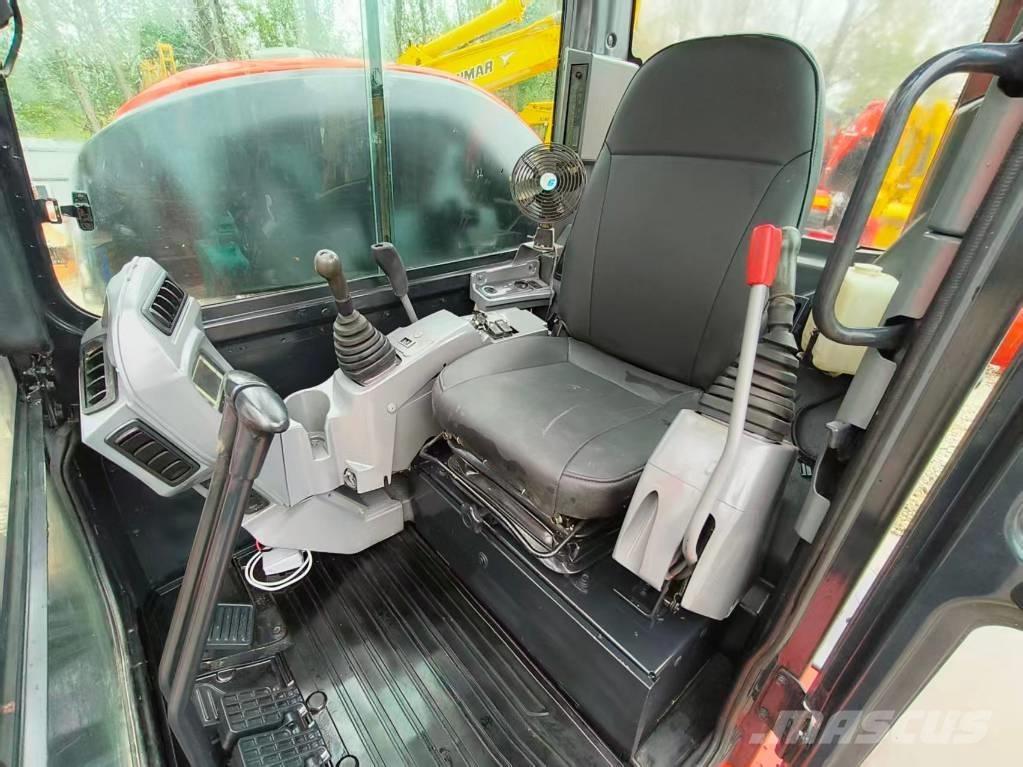 Kubota KX 165 حفارات صغيرة أقل من 7 طن (حفارات صغيرة)