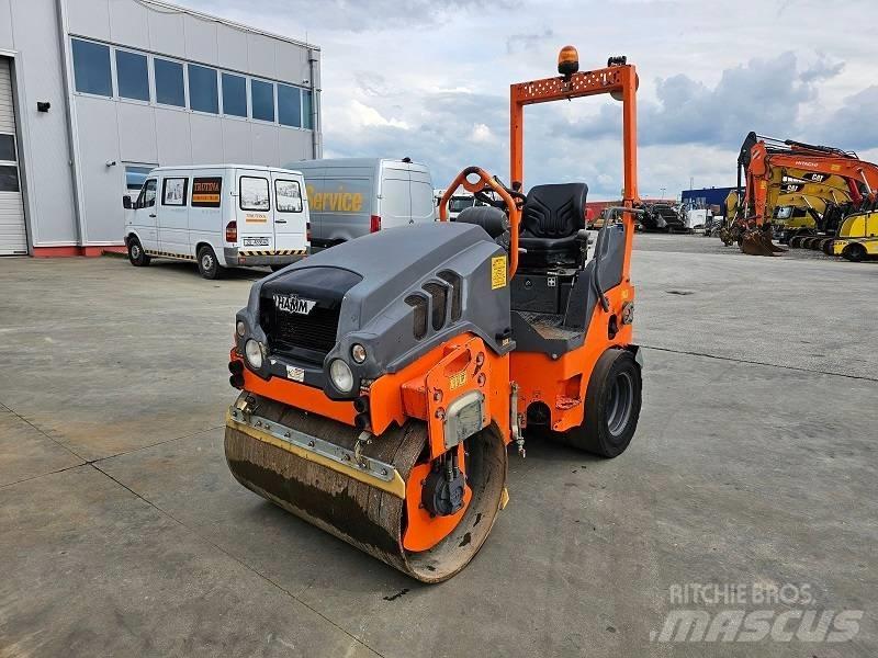 Hamm HD 12 VT مداحل مزدوجة