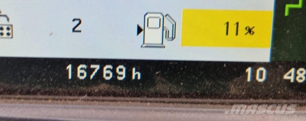 John Deere 1210 E شاحنات