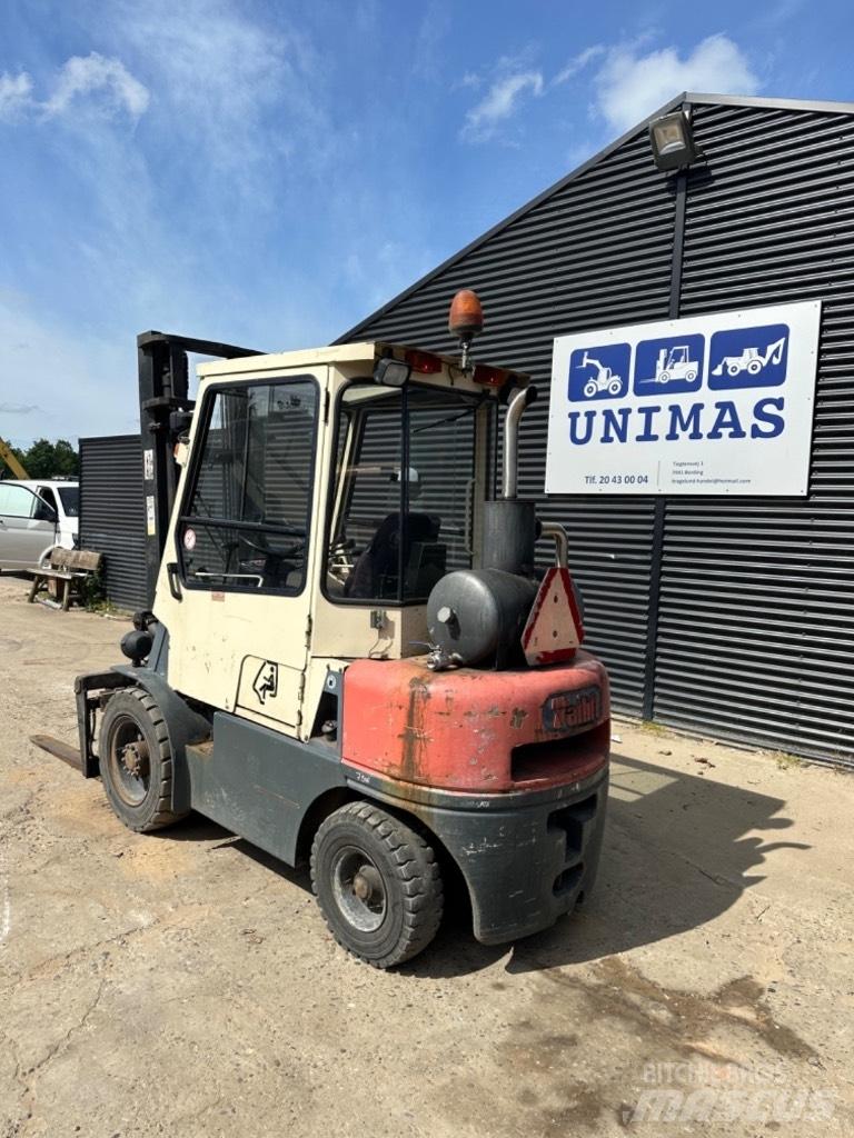 Tailift FD30 شاحنات الديزل