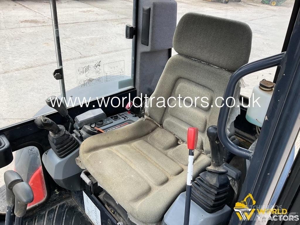 Kubota KX 101-3 A حفارات صغيرة أقل من 7 طن (حفارات صغيرة)