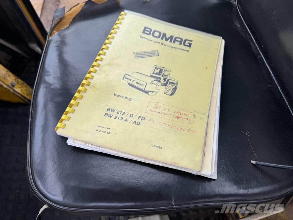 Bomag BW 213 D مداحل أحادية الأسطوانة