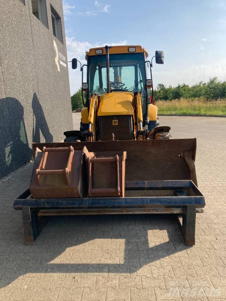JCB 3 CX لوادر ذات جرافات عكسية