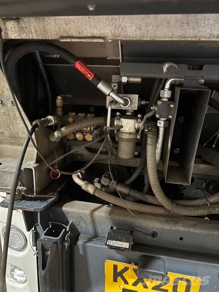 Hako 1650 كناسات