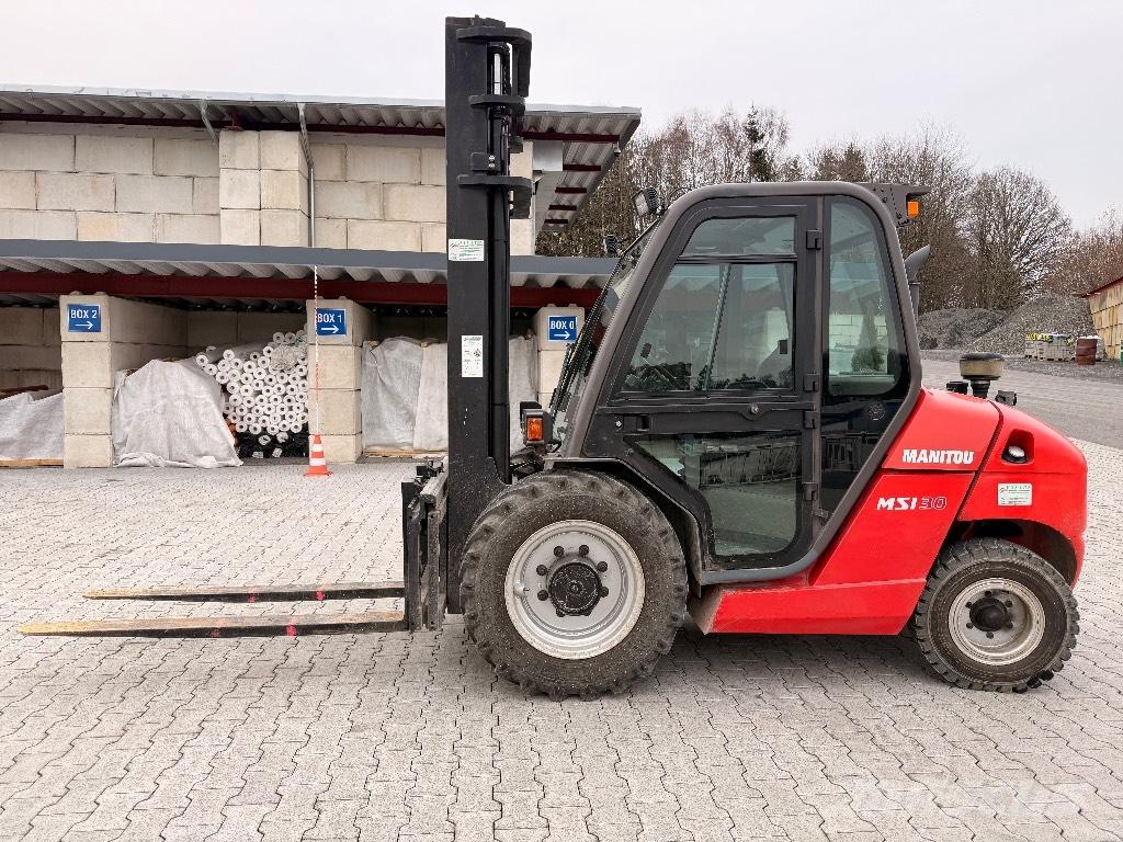 Manitou MSI30 شاحنات الديزل