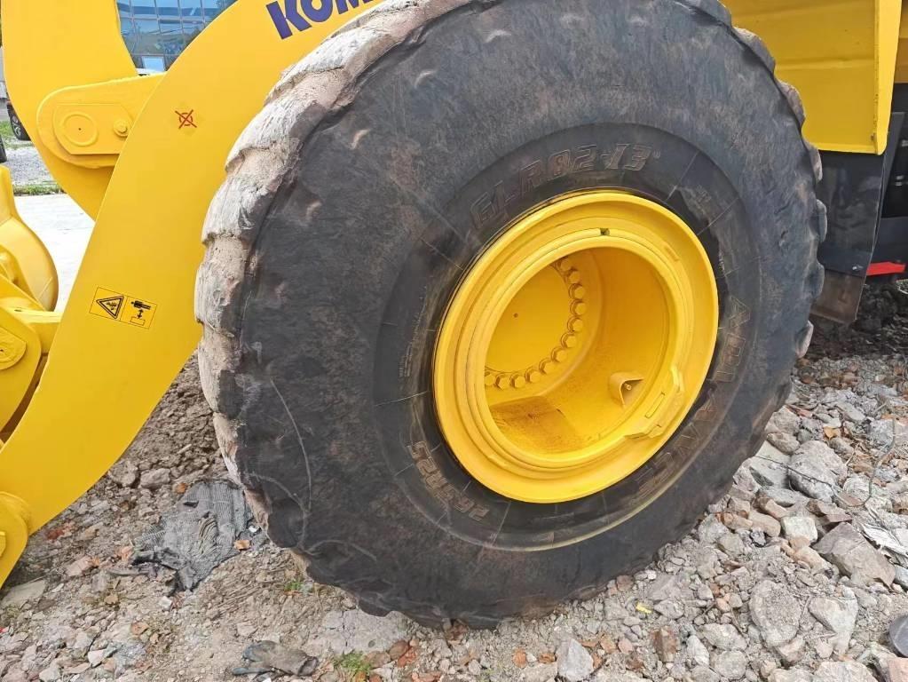 Komatsu WA 470-6 لوادر بعجل