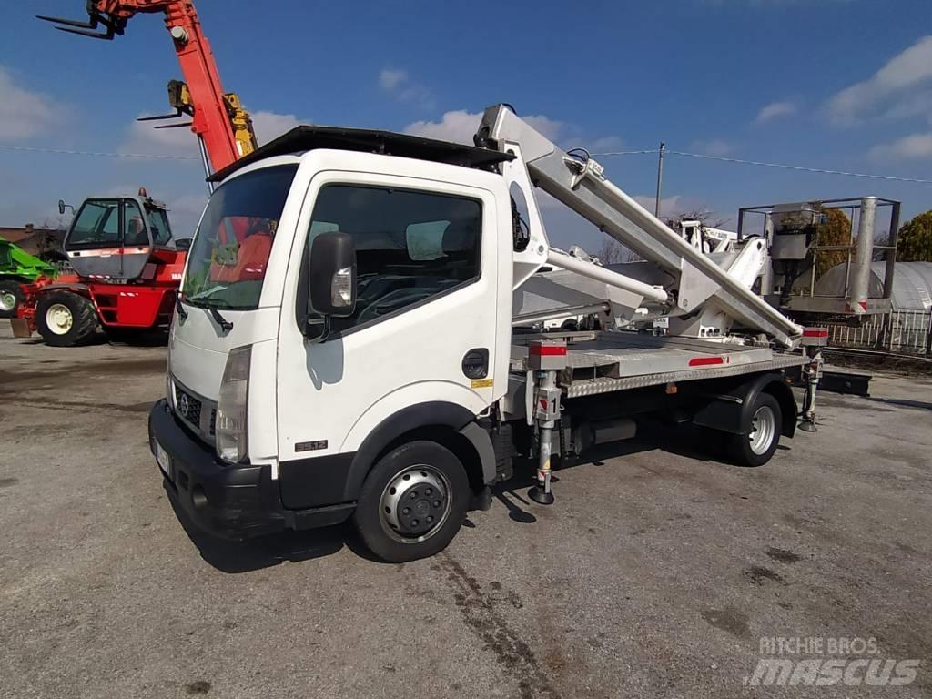 Multitel hx200xe المنصات الهوائية المثبتة على شاحنة