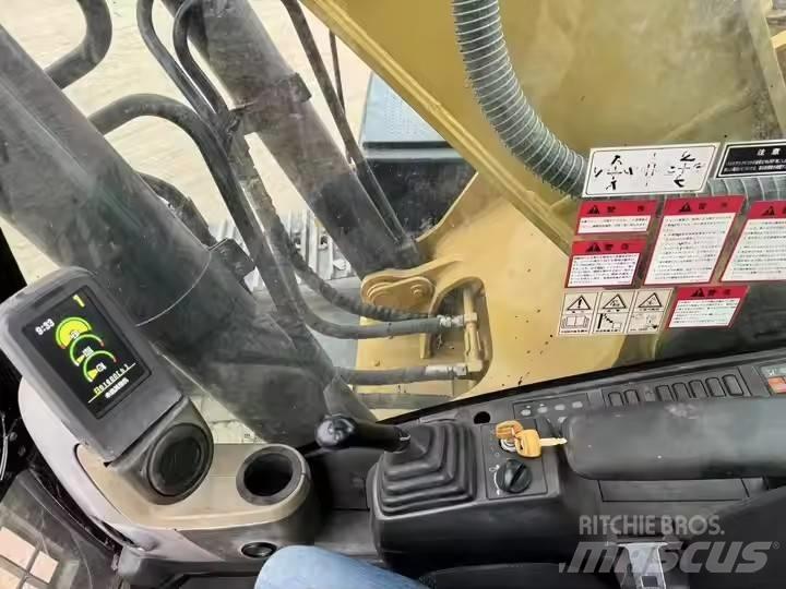 CAT 336 D2 حفارات زحافة
