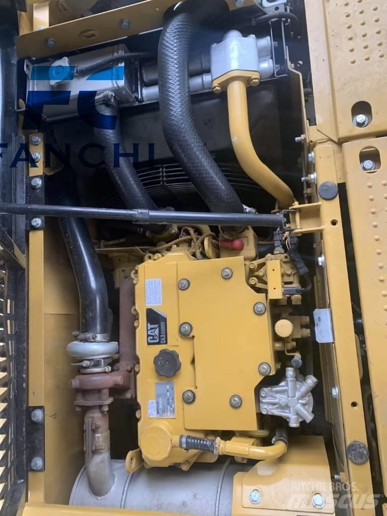 CAT CAT 312 D حفارات وسط 7 طن - 12 طن