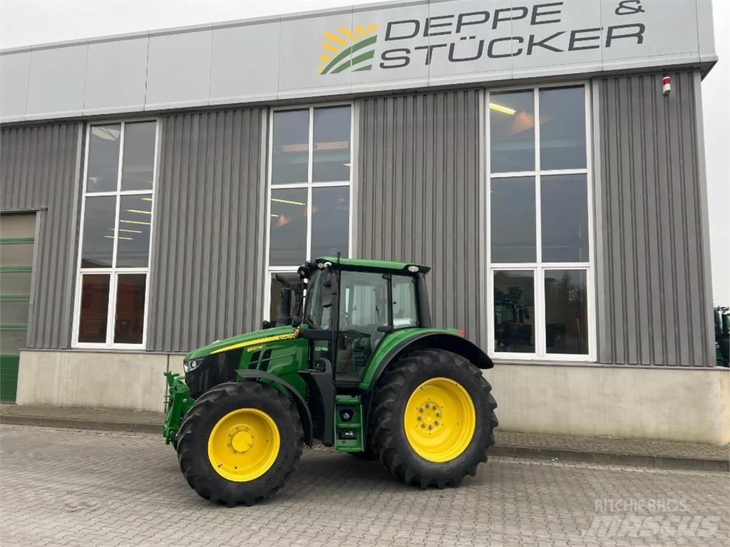 John Deere 6120M الجرارات
