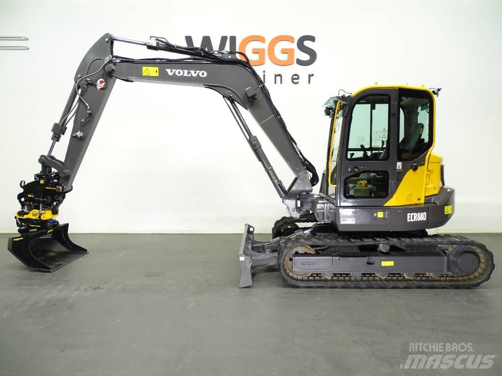 Volvo ECR 88 D حفارات وسط 7 طن - 12 طن