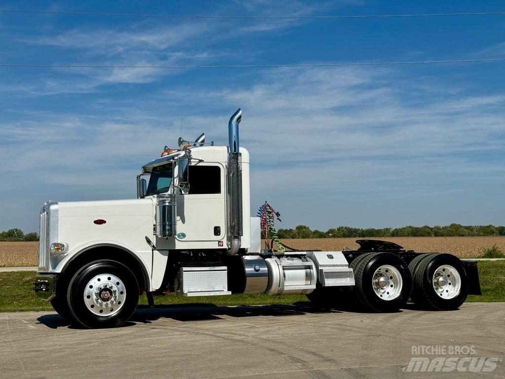 Peterbilt 389 وحدات الجر