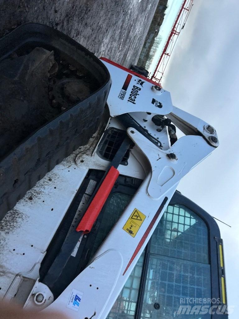 Bobcat T650 لوادر انزلاقية التوجيه