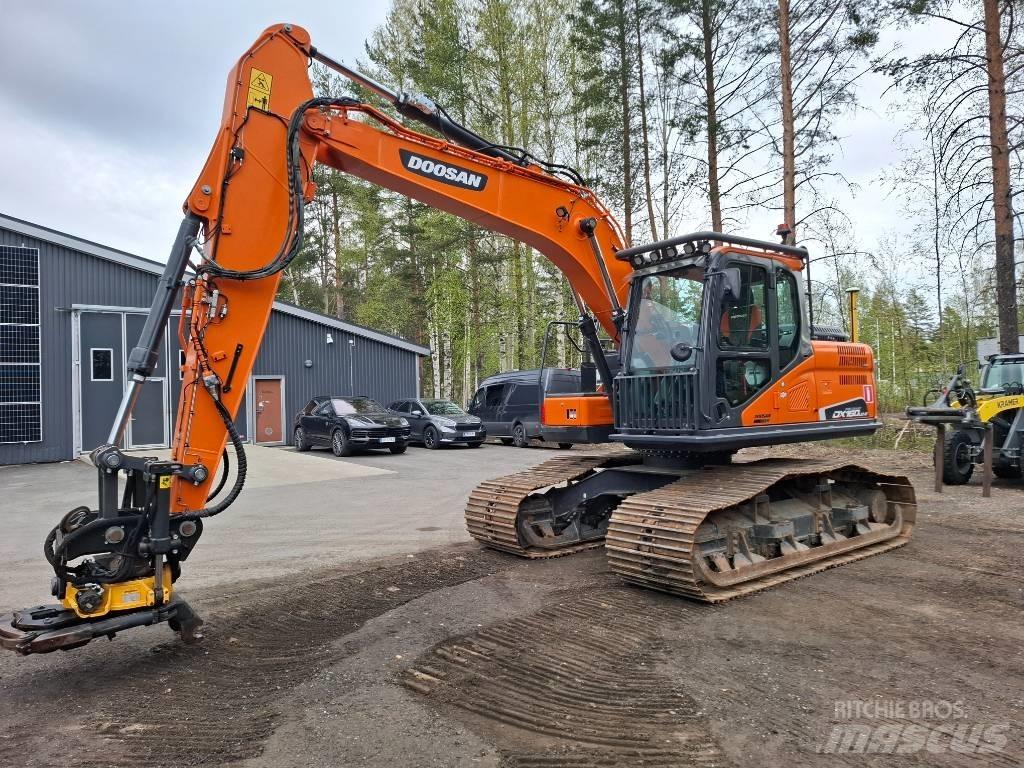 Doosan DX160LC-5 حفارات زحافة