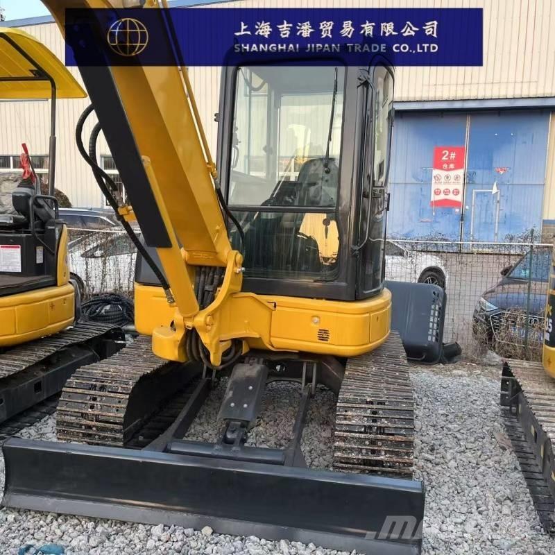 Komatsu PC 40 MR حفارات صغيرة أقل من 7 طن (حفارات صغيرة)