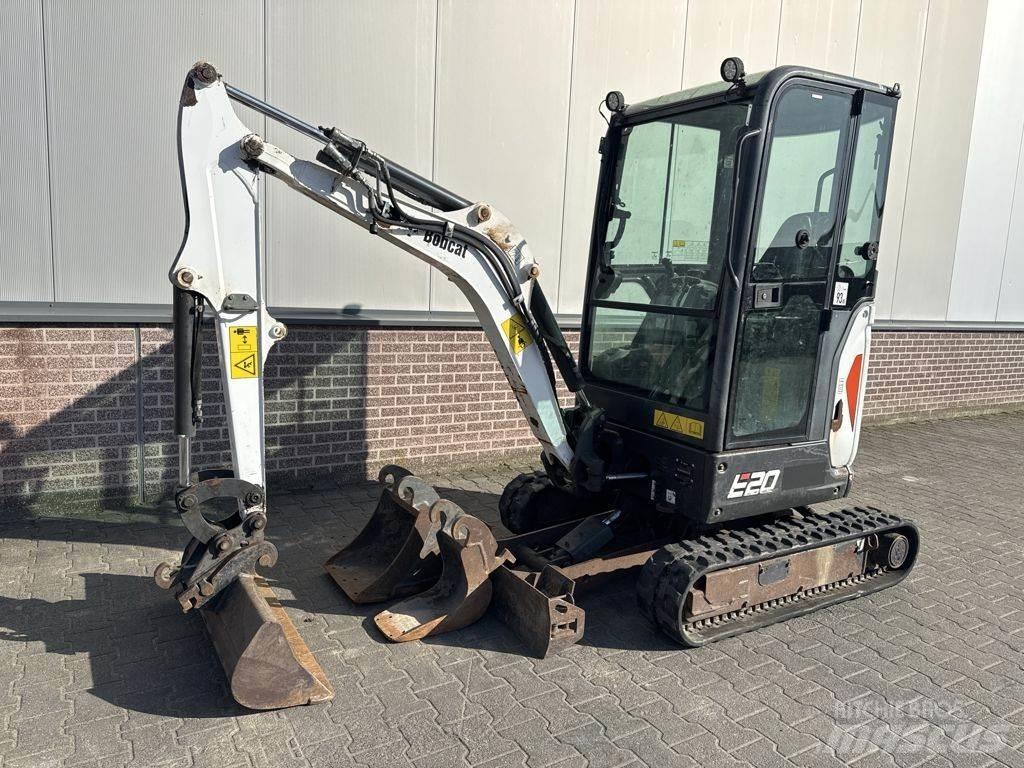 Bobcat E20 حفارات صغيرة أقل من 7 طن (حفارات صغيرة)