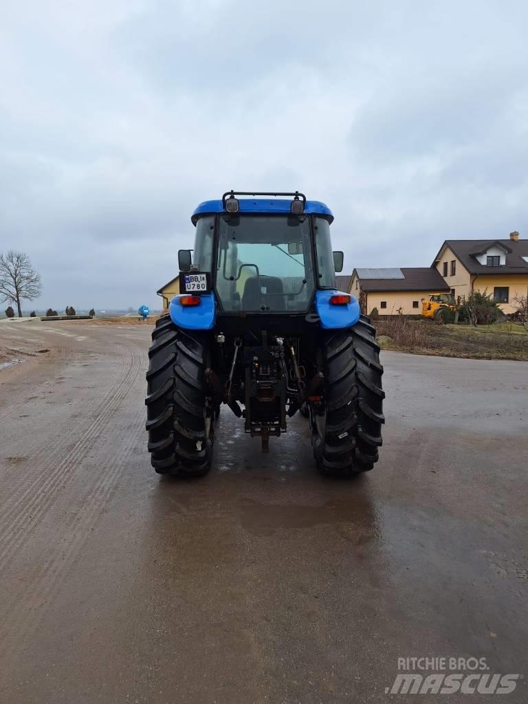New Holland TD 95 D الجرارات