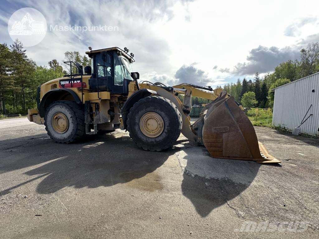 CAT 980 M لوادر بعجل